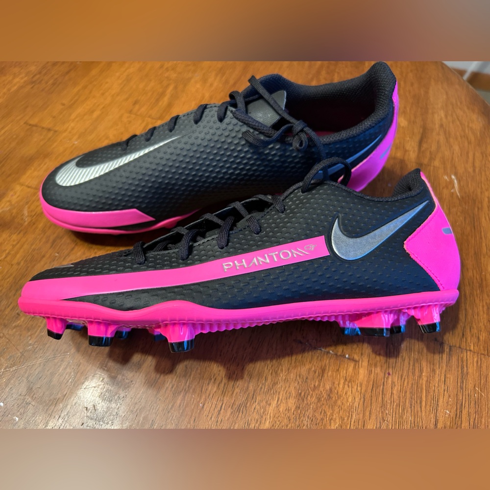 Nike Phantom GT Club FG/MG Cleats - Black with pink accents